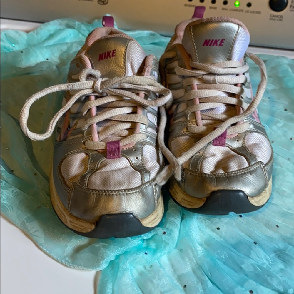 Girls Nike Gym Shoe